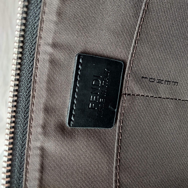 超激安ブランド財布偽物細部ディテール